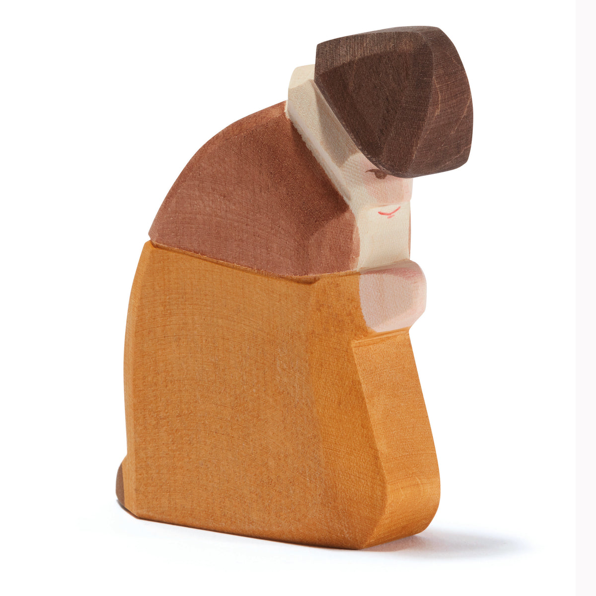 Ostheimer handcrafted wooden figure of a kneeling shepherd, perfect for nativity scenes or storytelling. Made from sustainable wood and painted with non-toxic colors.