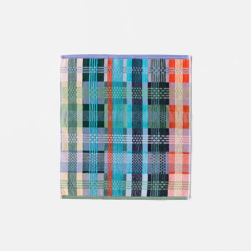 Kitchen towel #44 from the Odds & Ends collection – colorful 100% cotton towel made from leftover yarns, 50x50 cm, sustainable and heavy quality, made in Portugal