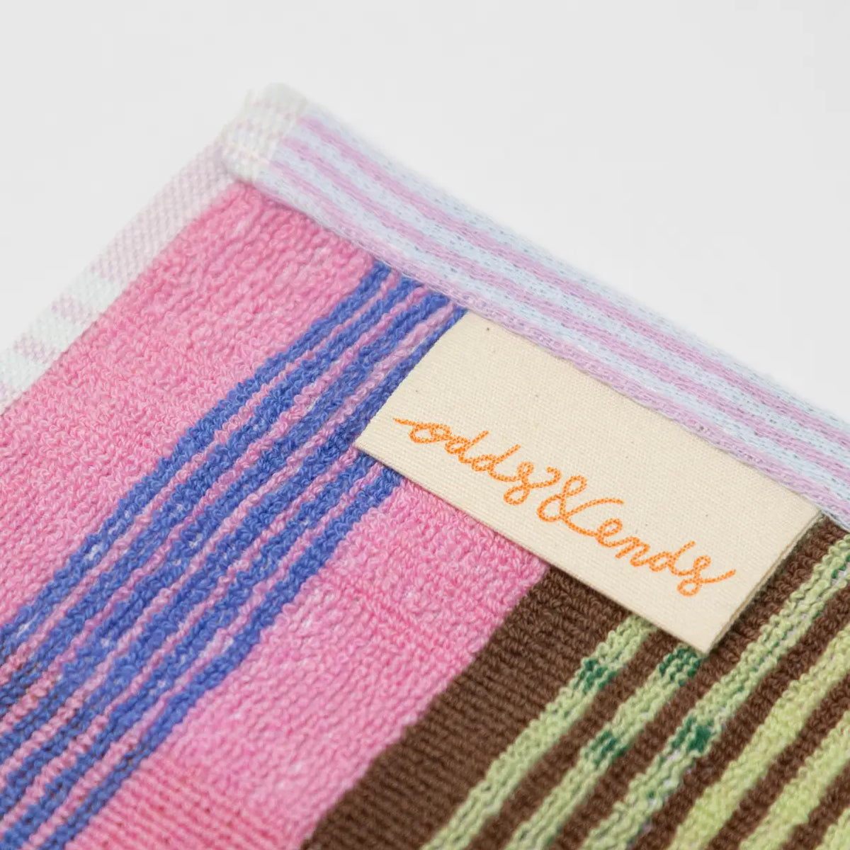 foekje fleur kitchen towel #106 wild weave made from dead stock cotton yarns sustainable kitchen or bathroom towel 50 x 50 cm made in portugal