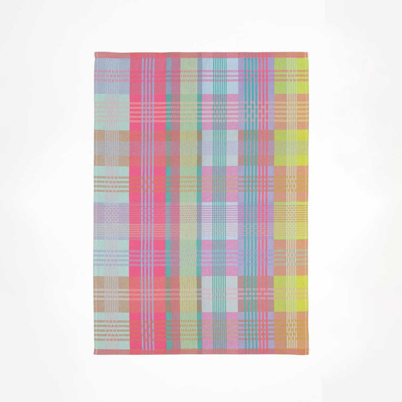 foekje fleur tea towel #117b wild weave made from 100% cotton using industry leftover yarns sustainable kitchen textile 50 x 70 cm made in portugal