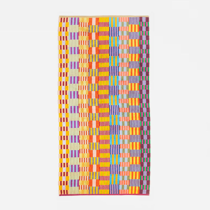 Foekje Fleur beach towel #66 Tulip Quilt – sustainable organic cotton towel with tulip quilt design