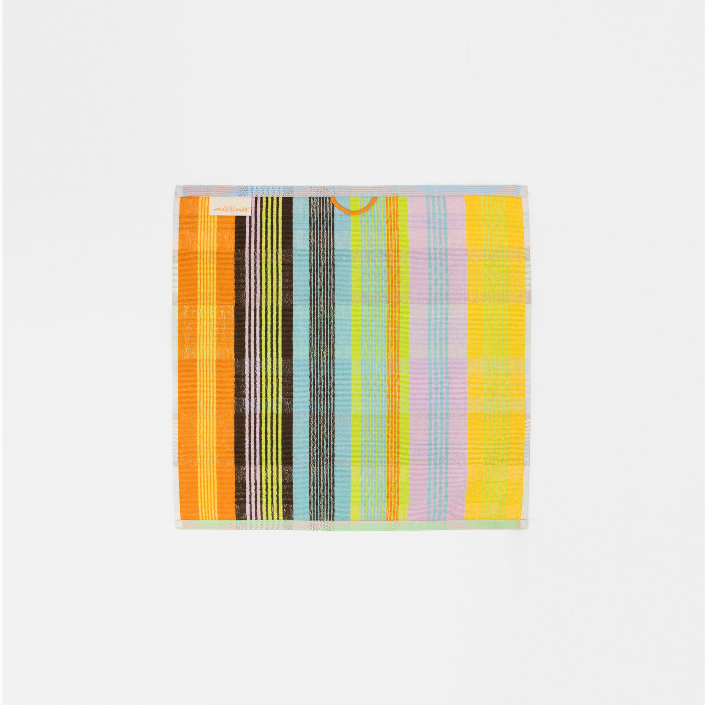 Sustainable kitchen towel in a bold wild weave pattern, 52 wildweave made from deadstock cotton yarns. Features a 50/50 terry and flat weave design, 50 x 50 cm size, and hanging label. Crafted in Portugal by Foekje Fleur.