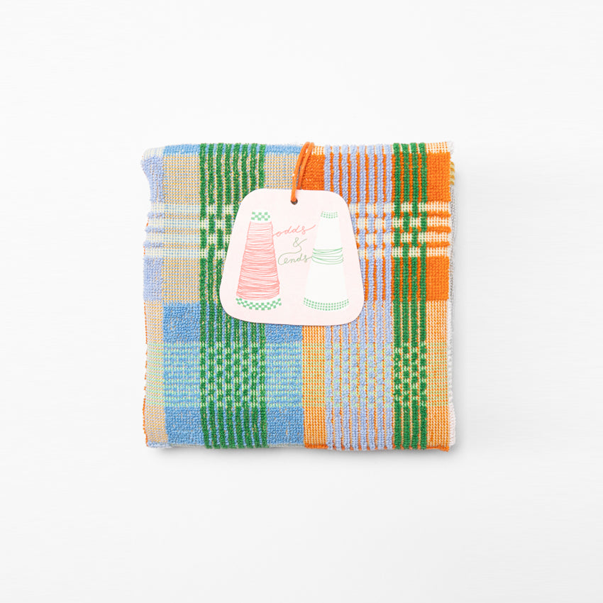 Colorful cotton kitchen towel made from leftover yarns – 50×50 cm – Foekje Fleur – made in Portugal