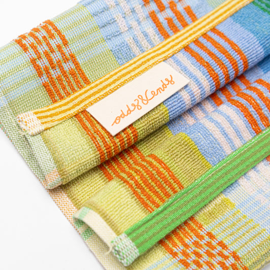 Colorful cotton kitchen towel made from leftover yarns – 50×50 cm – Foekje Fleur – made in Portugal