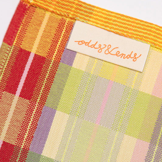 Foekje Fleur tea towel 60C basket in colorful woven design, made from surplus cotton yarns, 50 x 70 cm, sustainable and made in Portugal