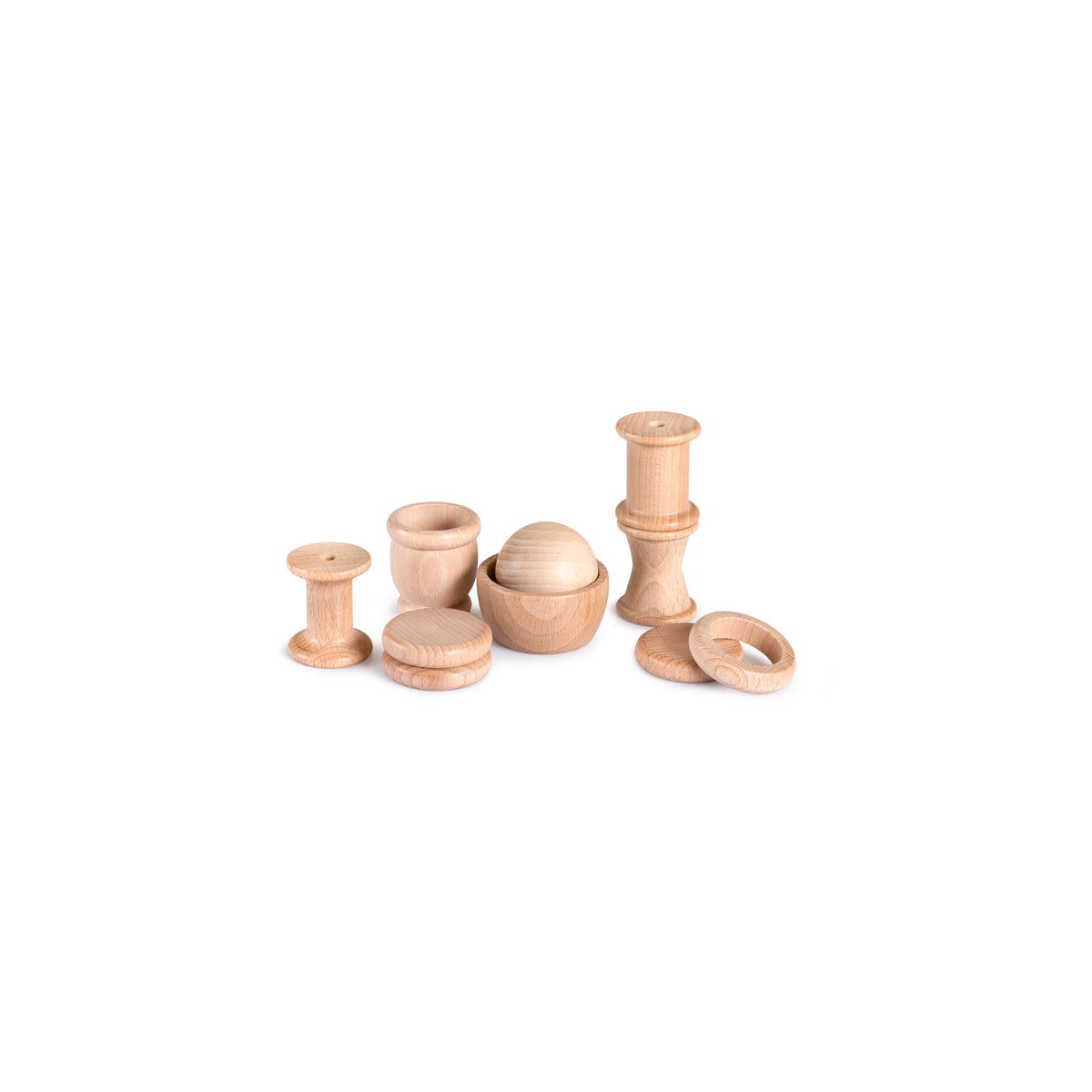 Grapat set of 10 natural wooden elements for treasure basket play, treated with vegetable wax, safe for sensory exploration for ages 10 months+