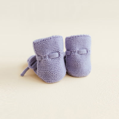 HVID Knitted Baby Booties made of extra fine Italian merino wool in a charming cotton bag