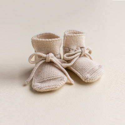 HVID Knitted Baby Booties made of extra fine Italian merino wool in a charming cotton bag