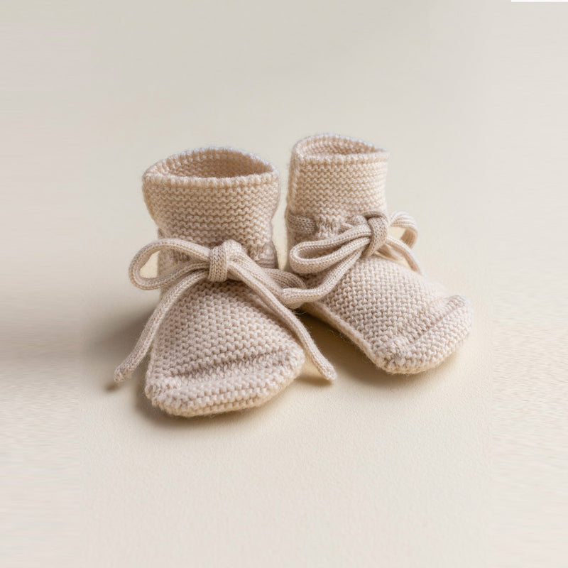 HVID Knitted Baby Booties made of extra fine Italian merino wool in a charming cotton bag