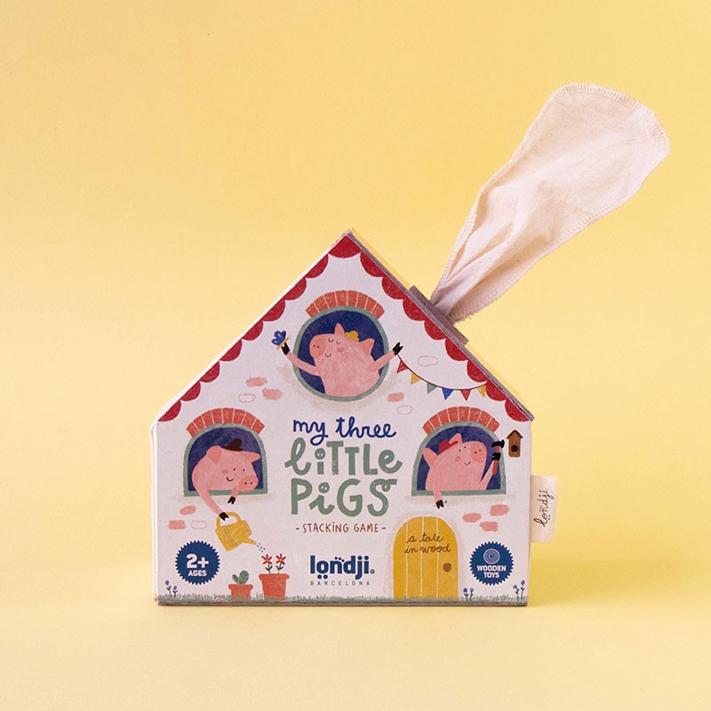 3 Little Pigs wooden toy made from sustainable beech wood, hand-painted in Catalonia, promotes storytelling, creativity, and educational play for children.