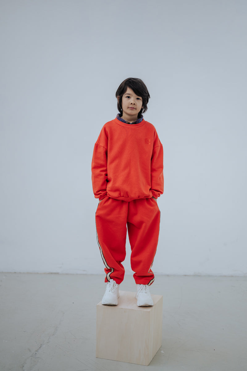 loose ease pant - radiant red