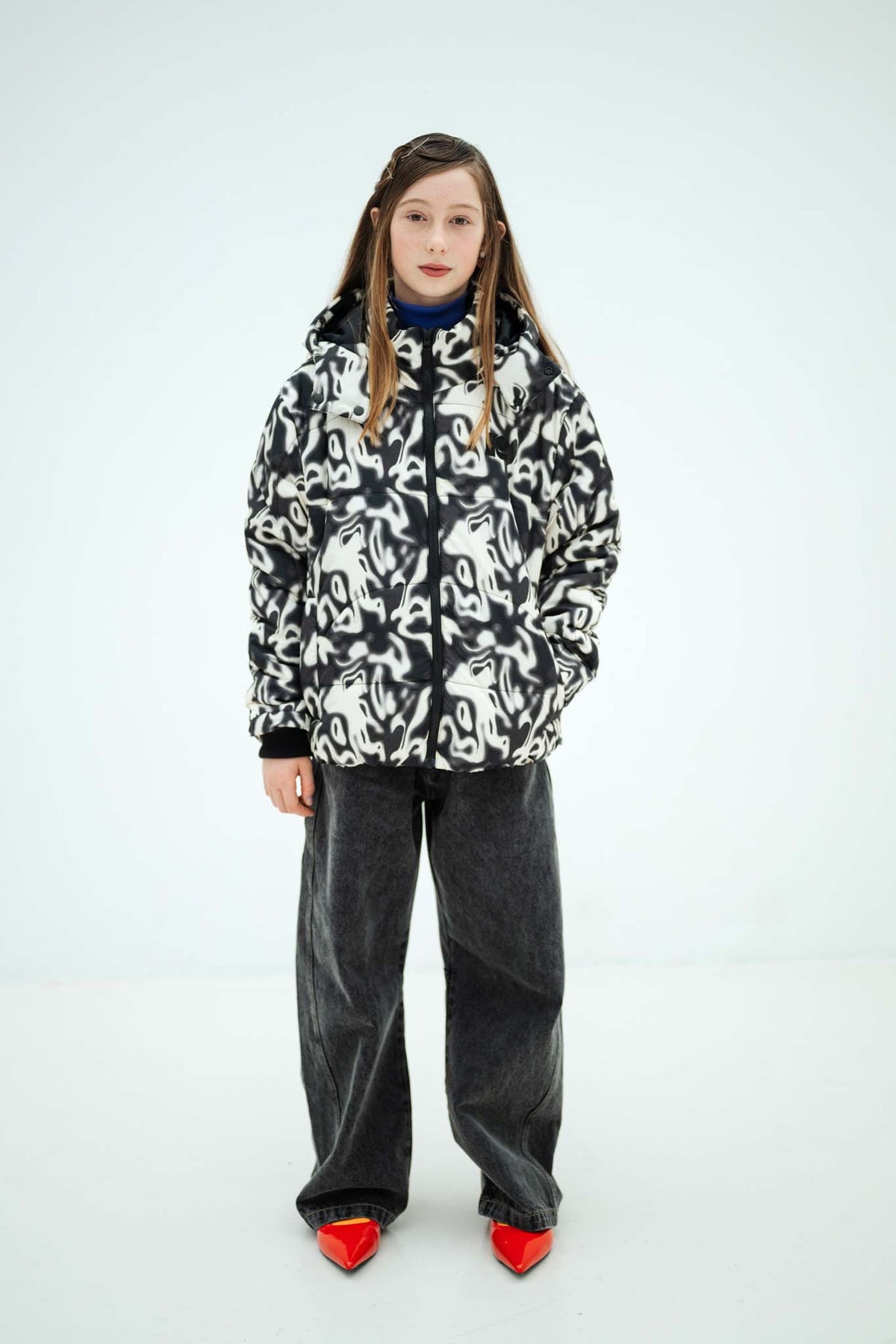 hooded puffer - liquid marble