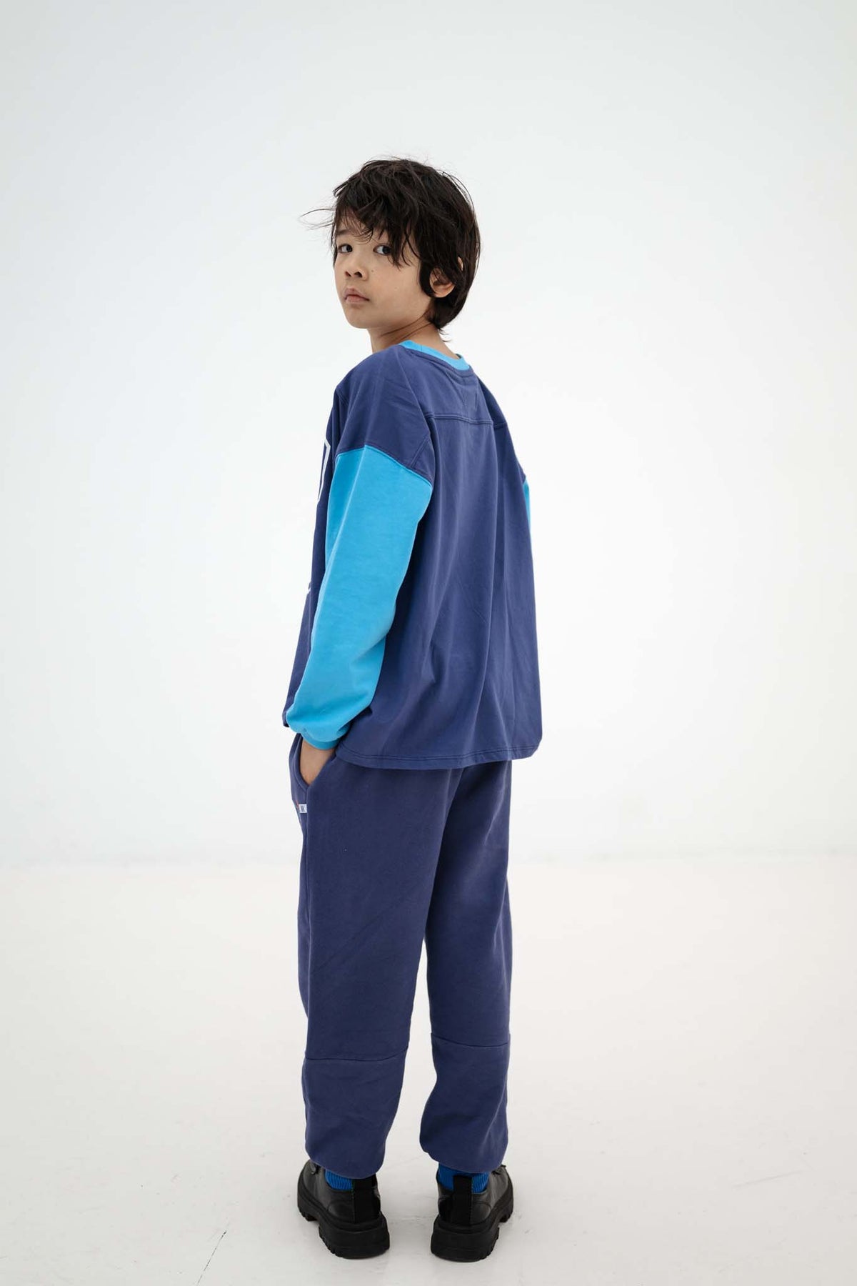 sporty jersey tee - eclipse blue colour block
