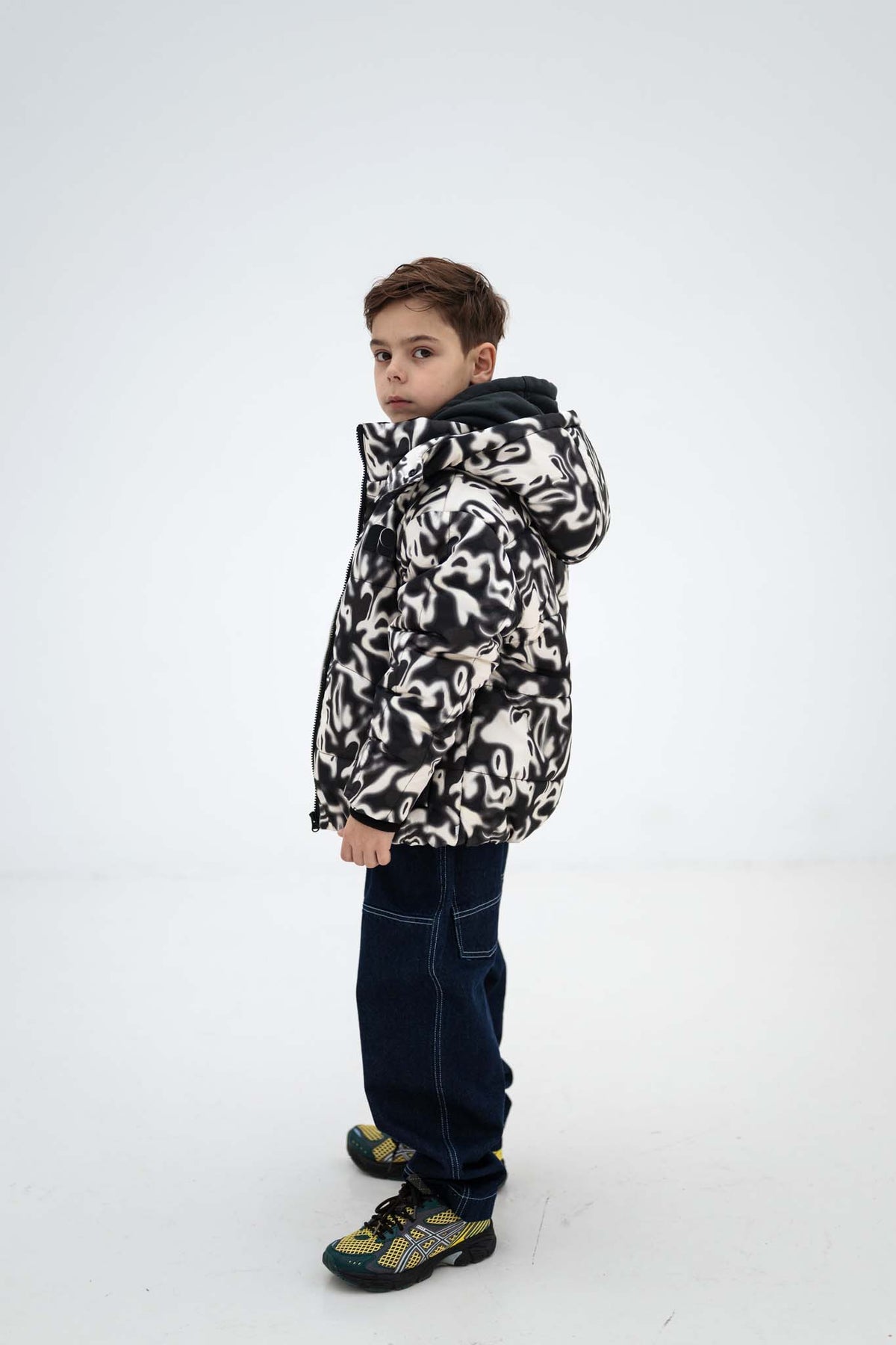 hooded puffer - liquid marble