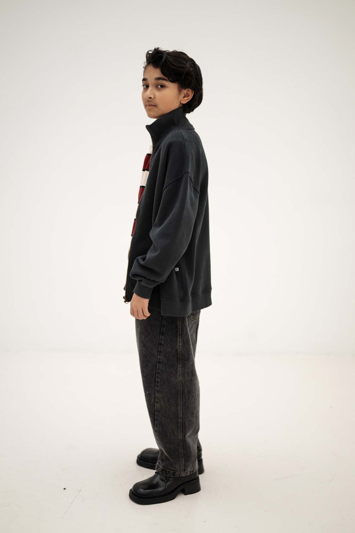 zip up sweater - moonless night black