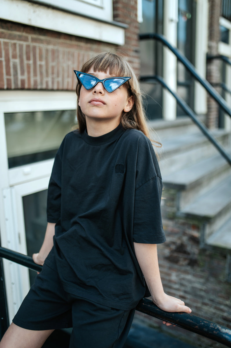 boxy tee - thunder black