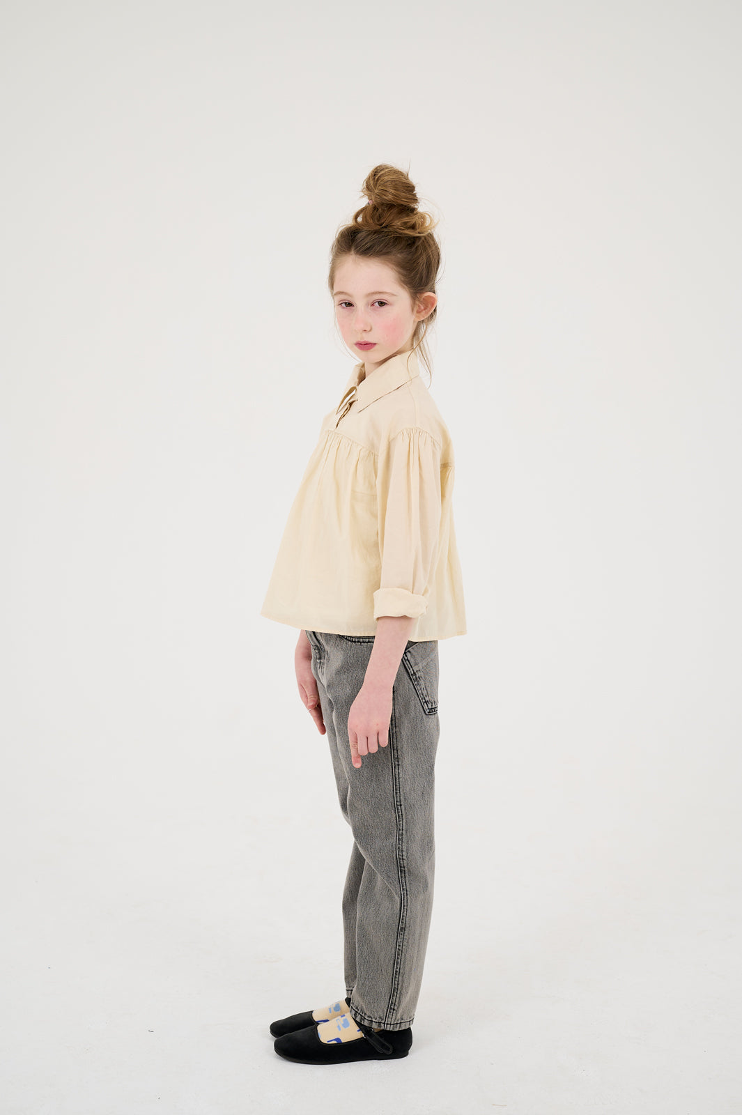 at ease blouse - warm oyster