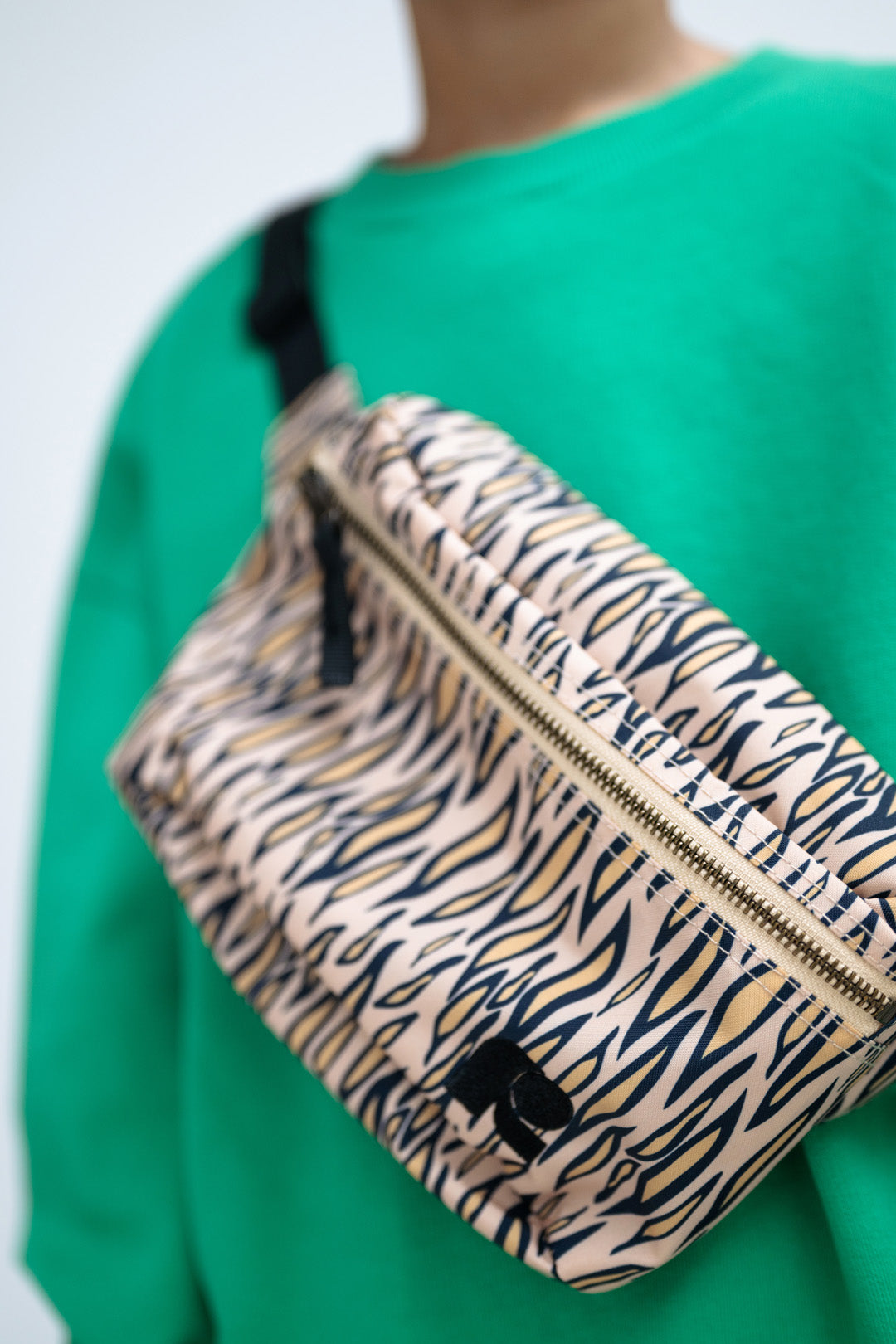 fanny pack - tiger flame