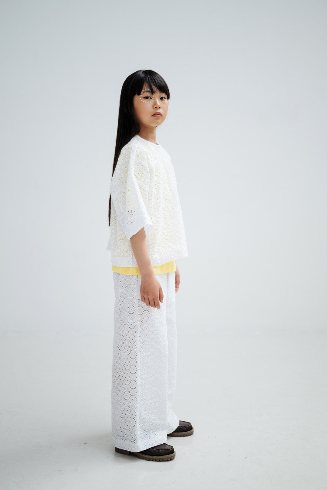 straight pants - crisp white embroidery anglaise