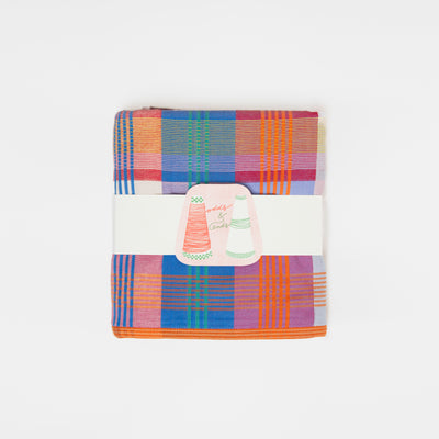 Colorful sustainable cotton tablecloth made from industry leftovers – 140×200 cm – Foekje Fleur – made in Portugal