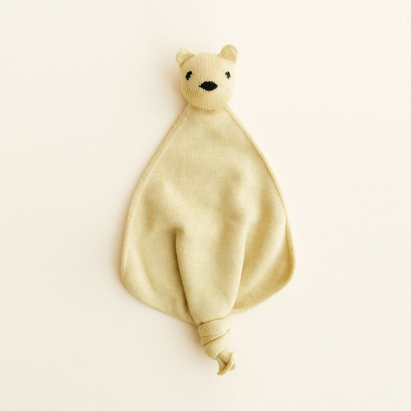 Teddy Tokki baby comforter made from soft Italian merino wool, handmade in Belgium – perfect for newborns and toddlers with sensitive skin