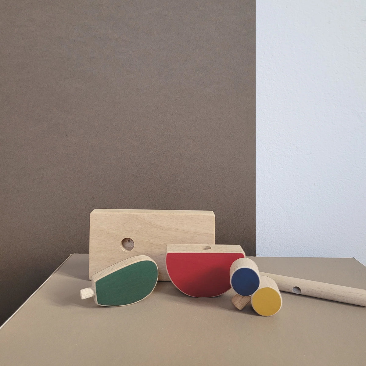Wooden Poppy Flower Puzzle made from FSC-certified beech wood with non-toxic, water-based paints. Handcrafted in Crete, Greece, perfect for creative play and a meaningful gift.