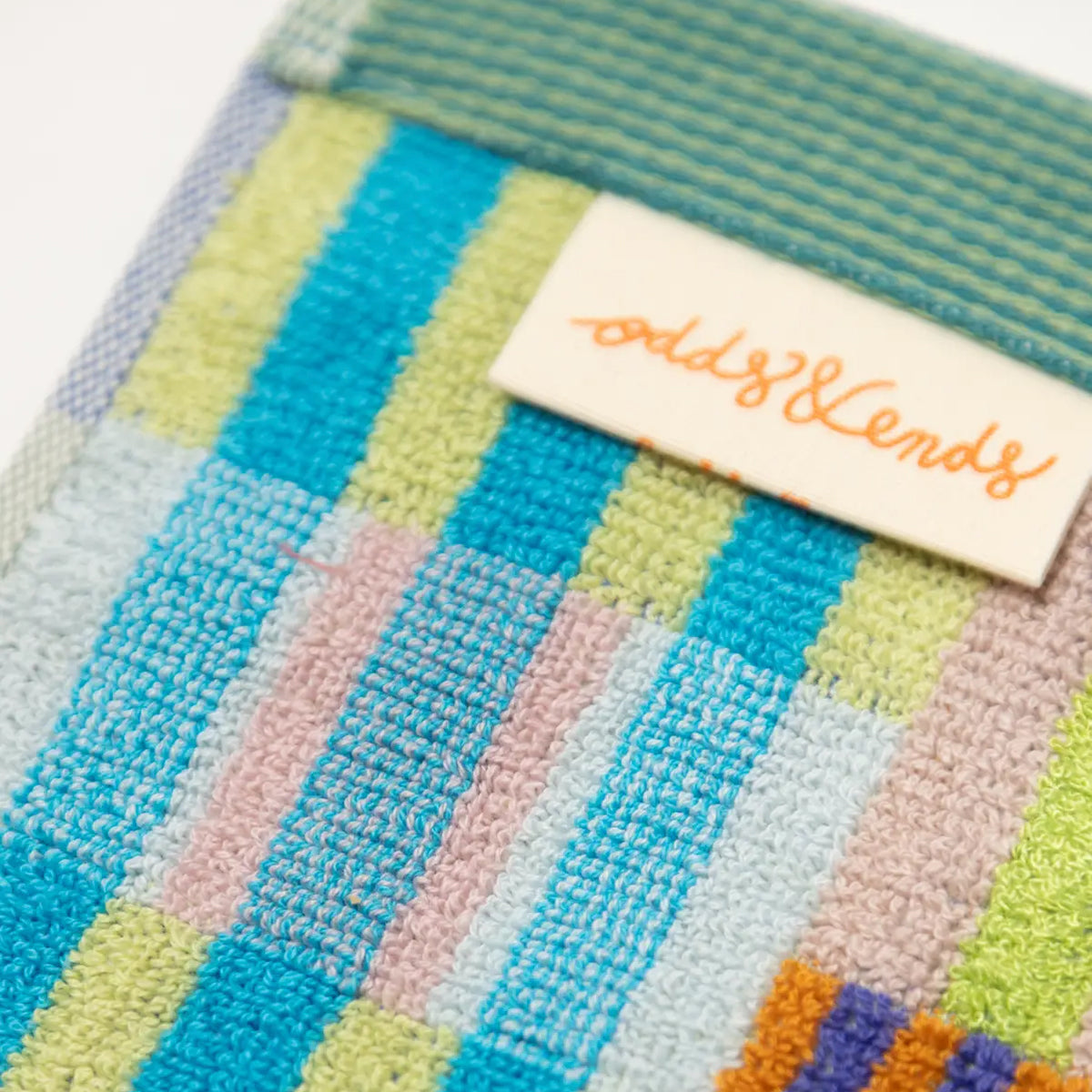 foekje fleur bath mat #82 tulip quilt made from 100% cotton using leftover dyed yarns sustainable bath mat 60 x 80 cm made in portugal
