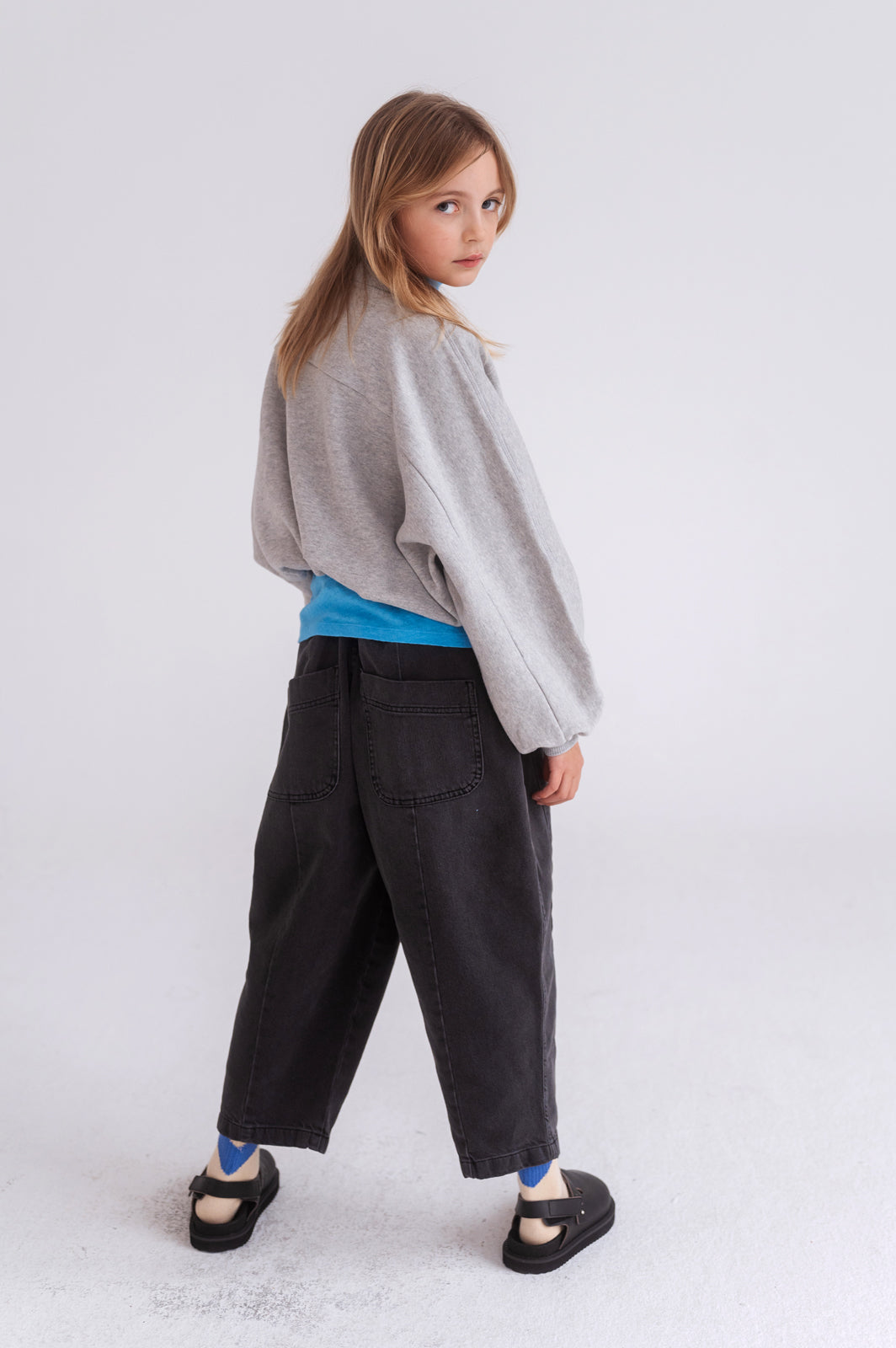 iris crop sweater - light mixed grey