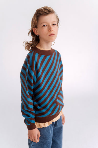 knit boxy sweater - abstract