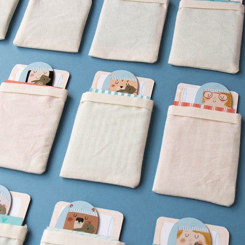 Londji Good Night – eco-friendly memory and matching board game for children, made in Barcelona from recycled materials.