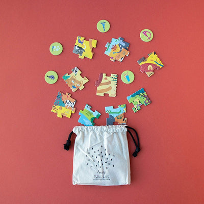 Londji My Little Jungle Pocket Puzzle – 24-piece eco-friendly children’s jigsaw featuring jungle and savannah animals, made in Barcelona from recycled materials, illustrated by Mariana Ruiz Johnson.