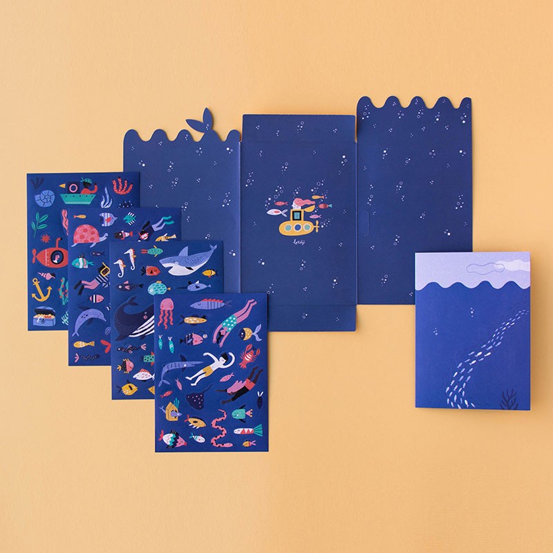 Londji Sea Stickers – creative ocean-themed reusable sticker set with 150 marine stickers for children, made in Barcelona, illustrated by Queralt Armengol.