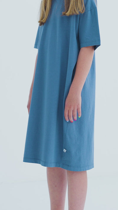 boxy tee dress midi - nightshade blue