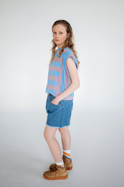 tee top - summer blue elderberry stripe