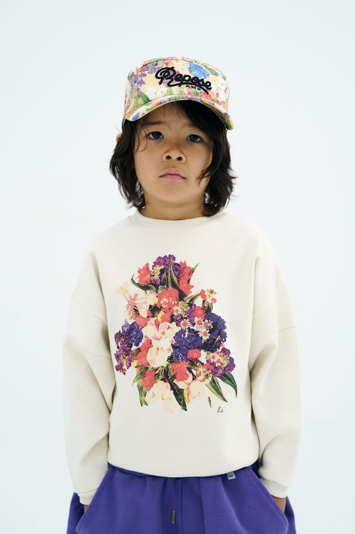 crewneck sweater greyish white