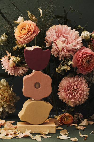 Raduga Grez flower stacking tower