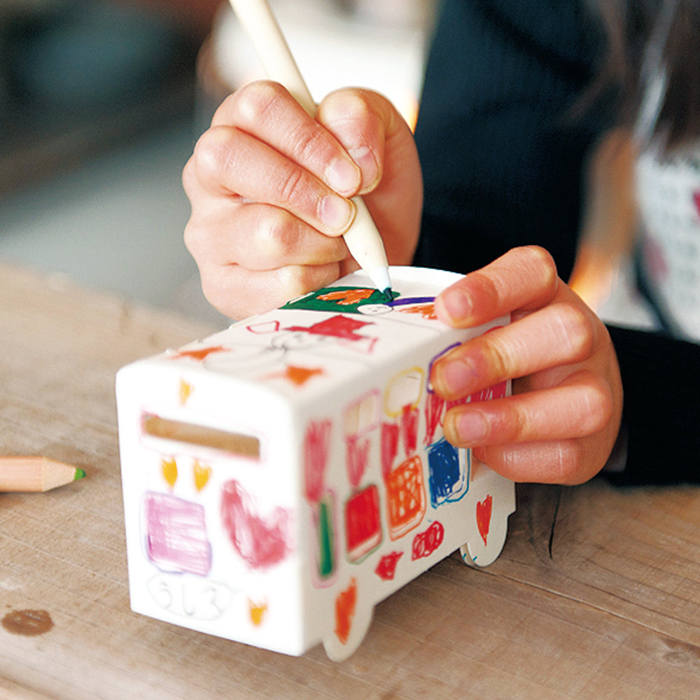 Kokuyo 3D coloring book vehicles