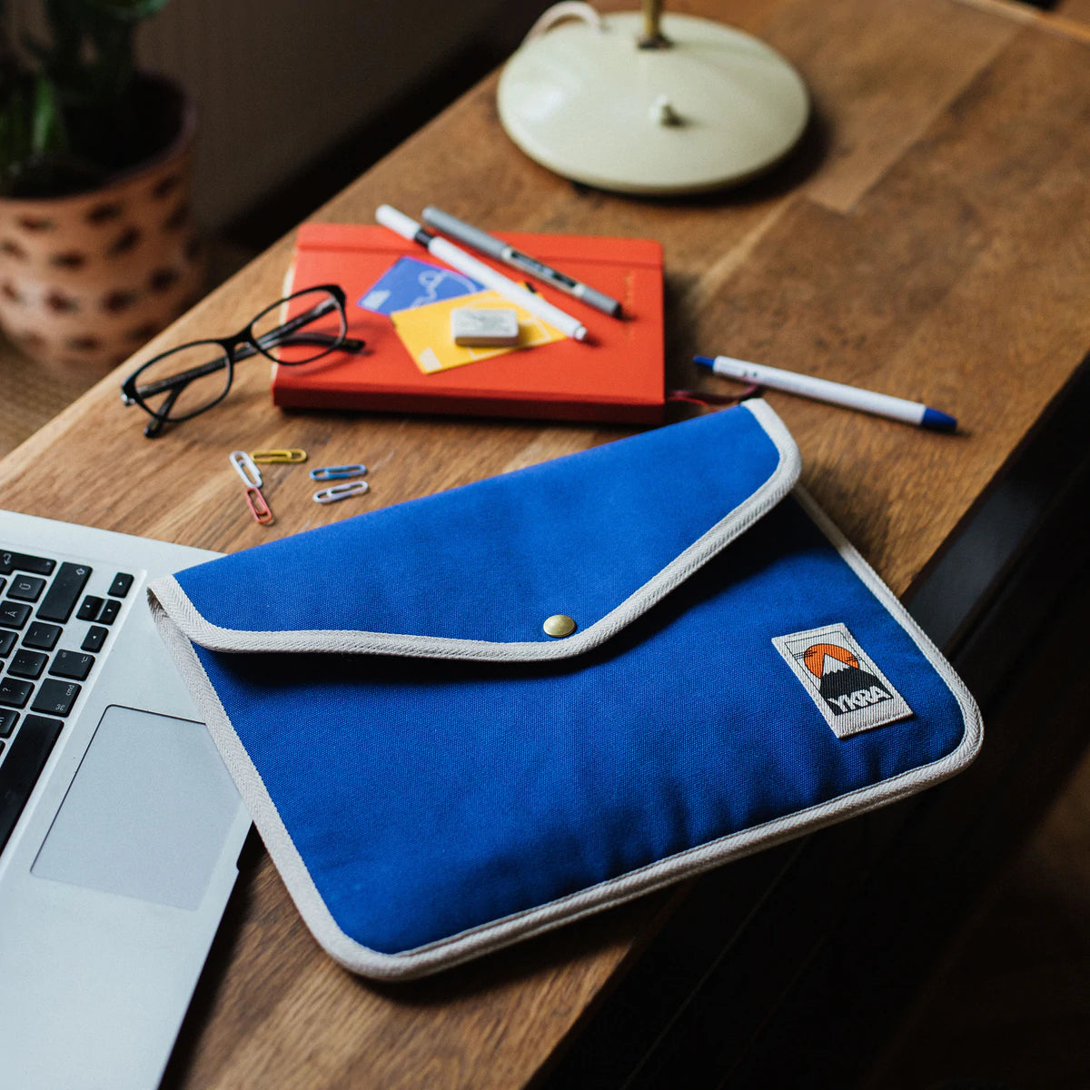ykra Laptoptasche klein - blau